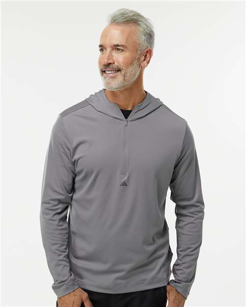 Grey Three-model Image