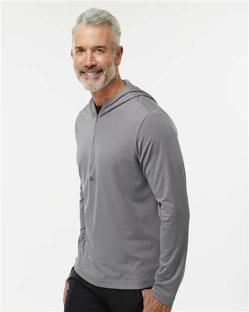 Grey Three-model Image