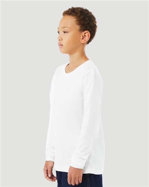 Solid White Triblend-model Image
