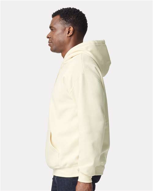 Off White-model Image