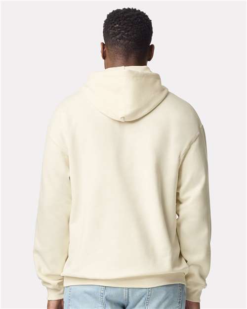 Off White-model Image