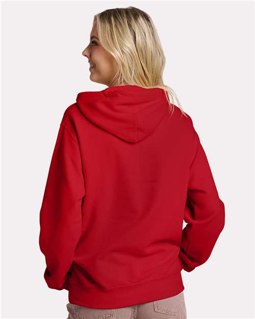 True Red-model Image