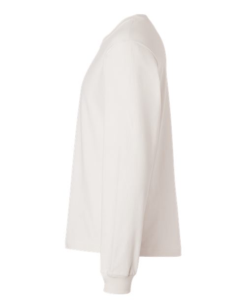 Vintage White-model Image