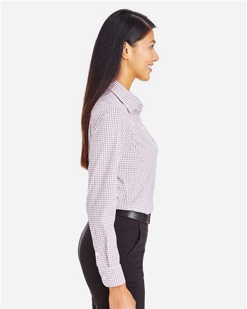 Burgundy/ White-model Image