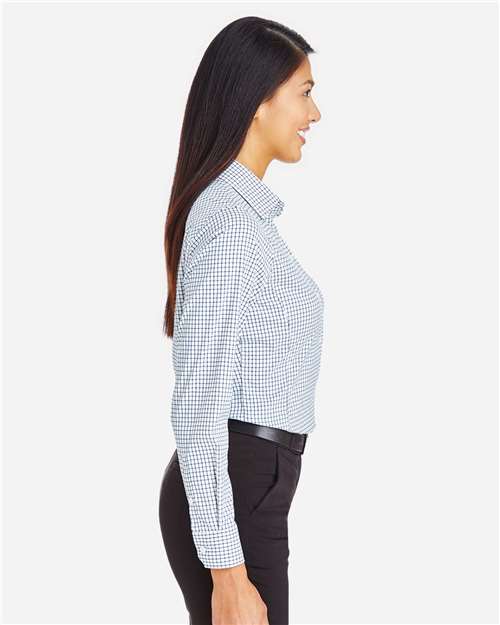 Navy/ White-model Image