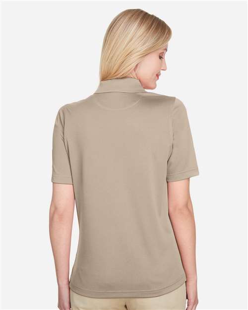Khaki-model Image