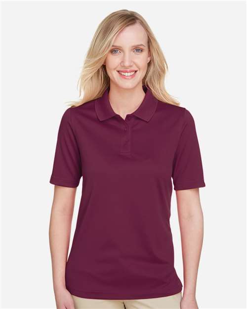 Maroon-model Image