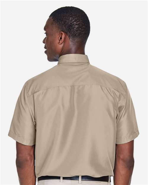 Khaki-model Image