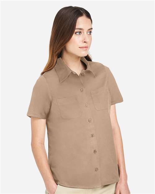 Khaki-model Image