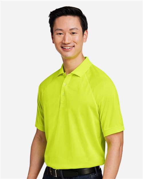 Safety Yellow-model Image