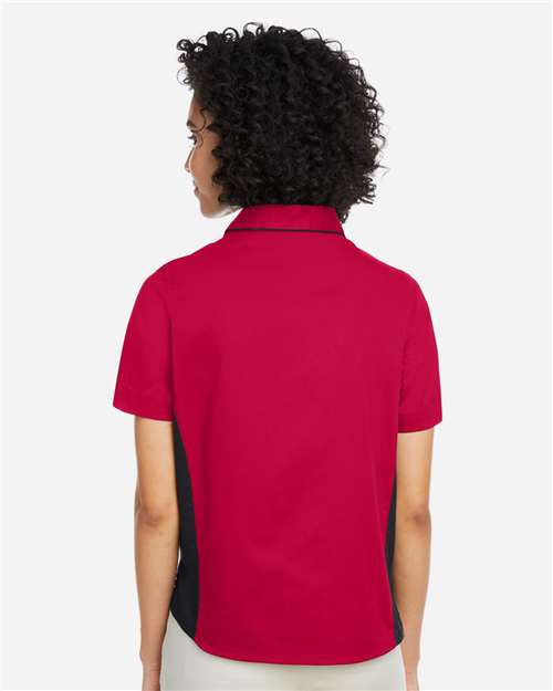 Red/ Black-model Image