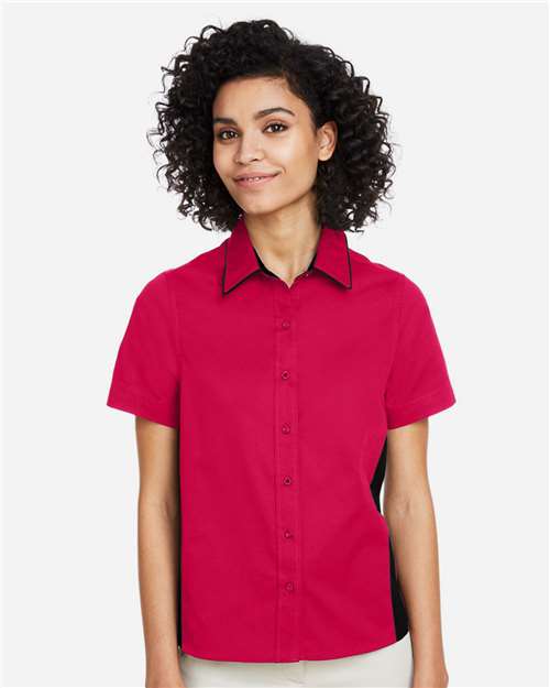 Red/ Black-model Image