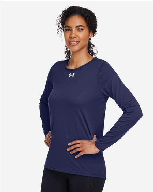 Midnight Navy/ White-model Image