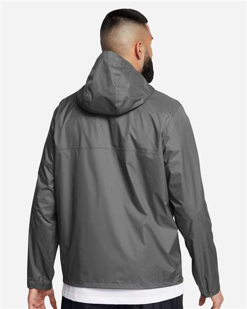 Castlerock/ Black-model Image