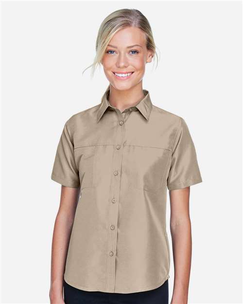 Khaki-model Image