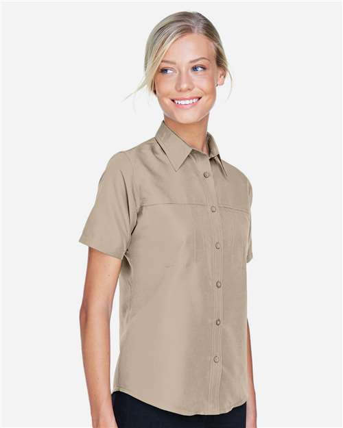 Khaki-model Image