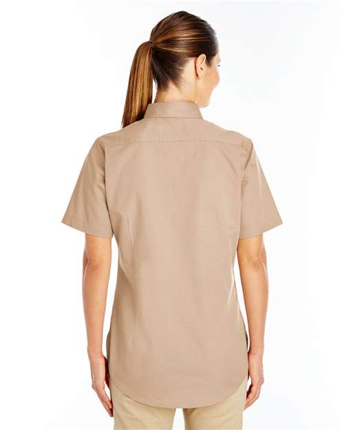 Khaki-model Image
