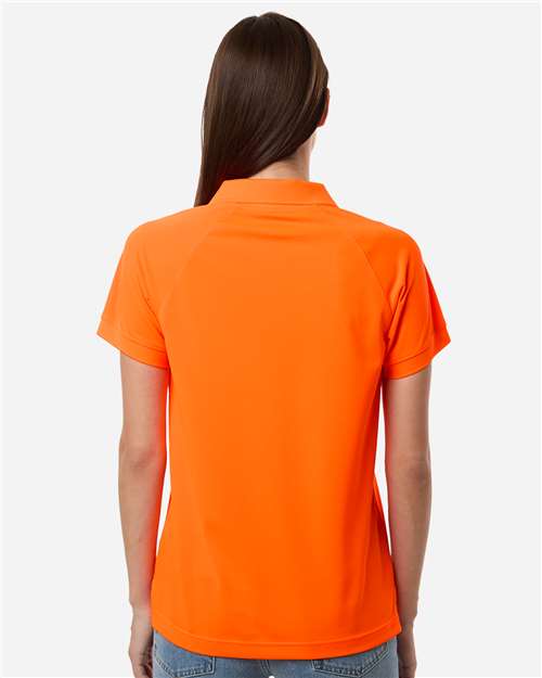 Safety Orange-model Image