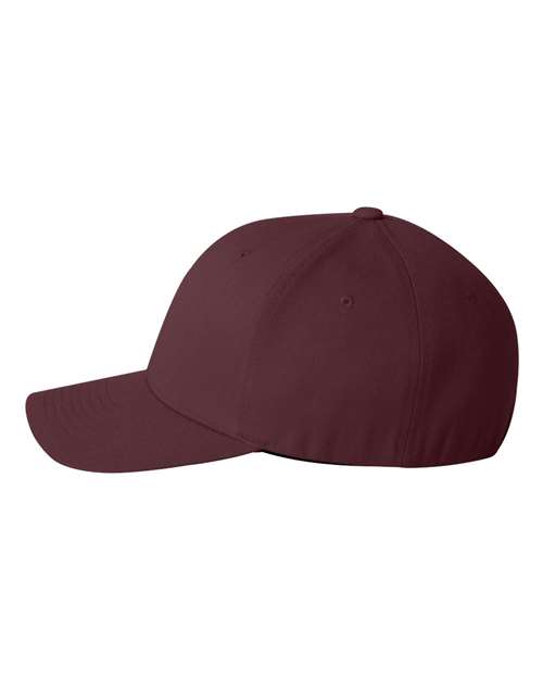 Maroon-model Image