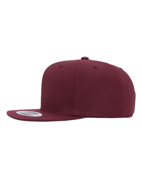 Maroon-model Image