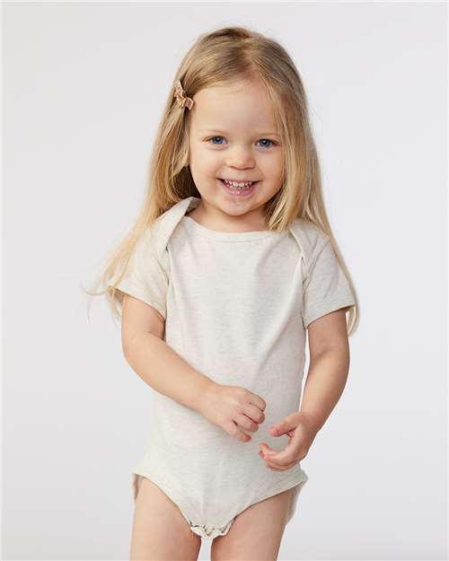 Natural Heather-model Image