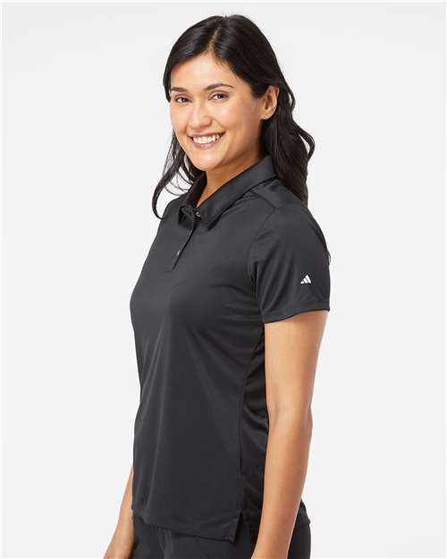 Black/ White-model Image