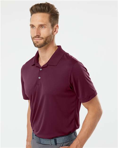 Maroon-model Image