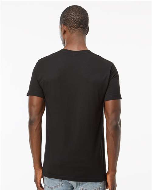Fine Black-model Image