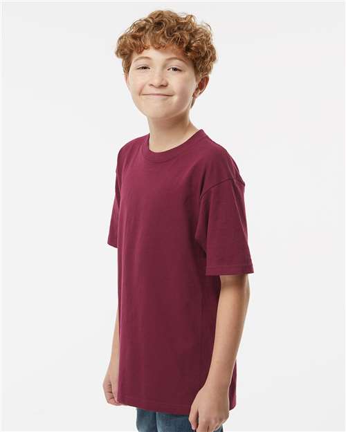 Maroon-model Image