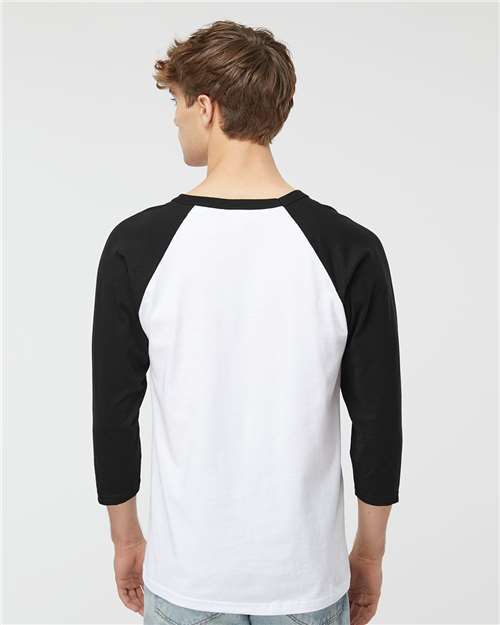 White/ Black-model Image