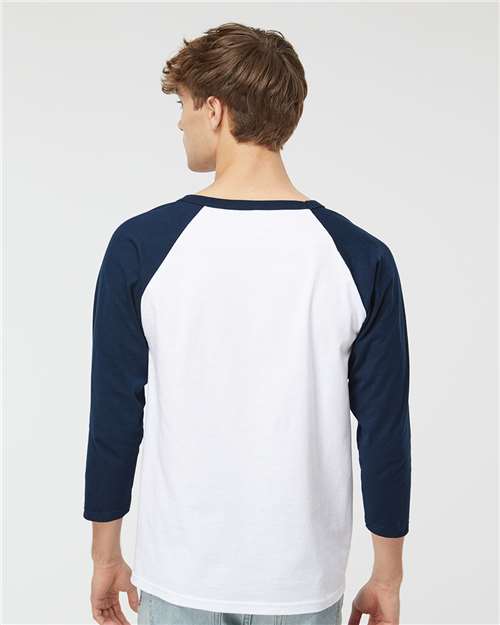 White/ Navy-model Image