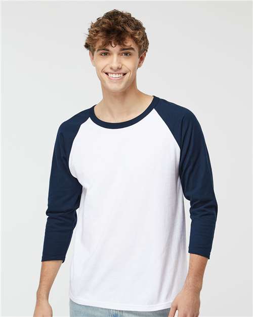 White/ Navy-model Image
