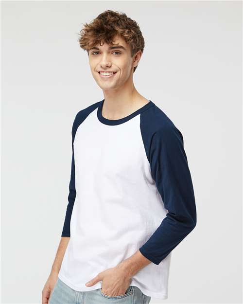 White/ Navy-model Image