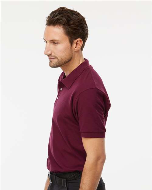 Maroon-model Image