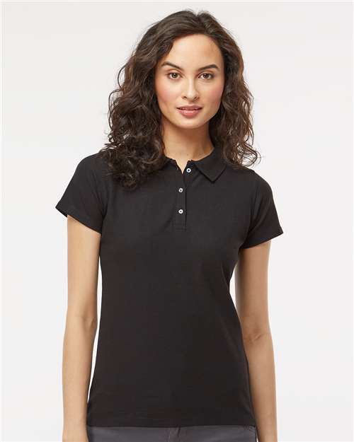 Fine Black-model Image