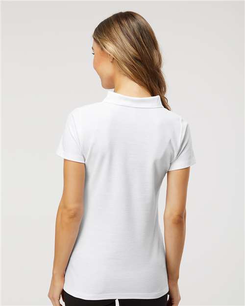 Fine White-model Image