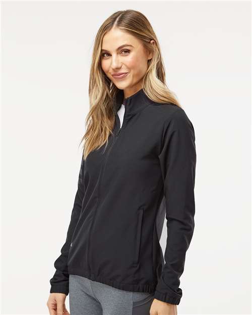 Black/ Black-model Image