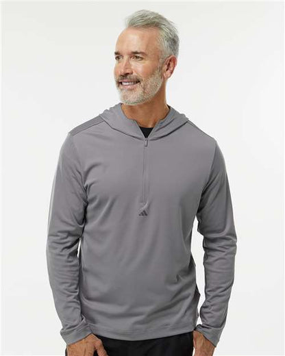 Grey Three-model Image