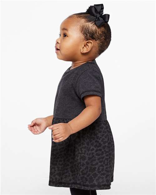 Vintage Smoke/ Black Leopard-model Image