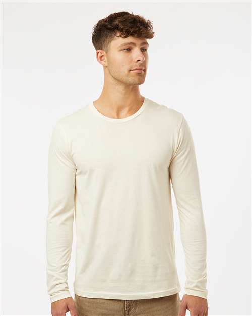 Natural-model Image