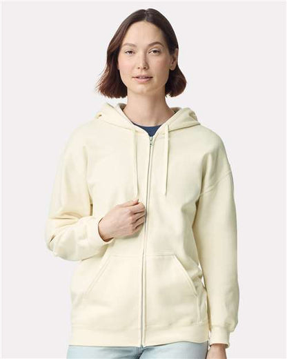 Off White-model Image