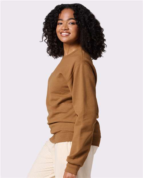 Golden Pecan-model Image