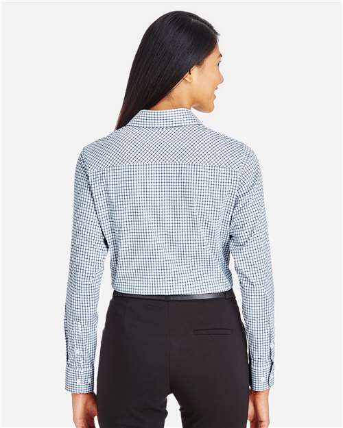 Navy/ White-model Image