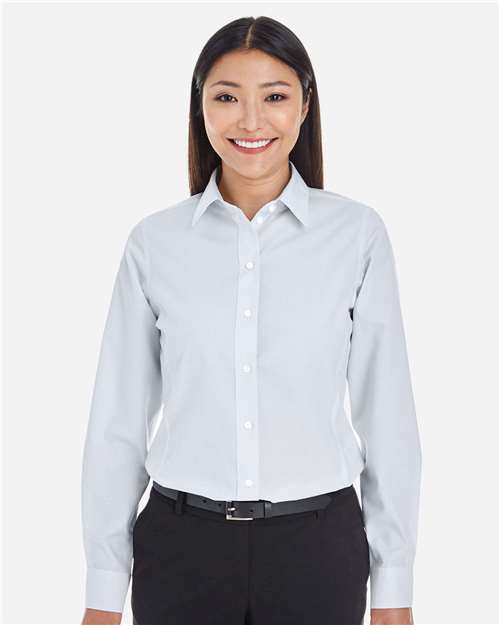 Silver/ White-model Image