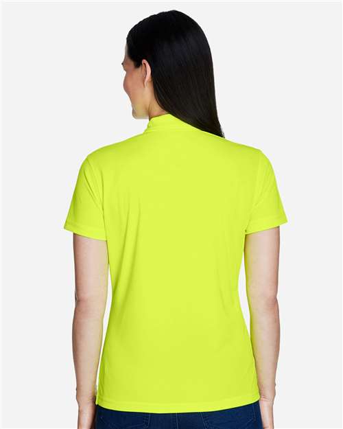 Safety Yellow-model Image