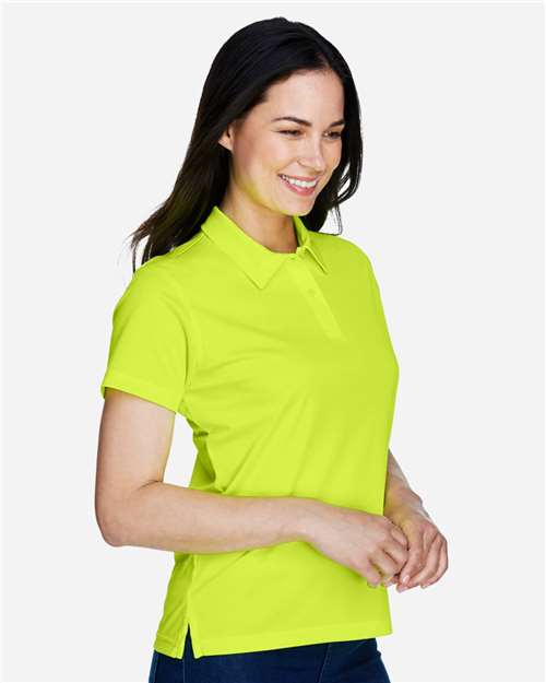Safety Yellow-model Image