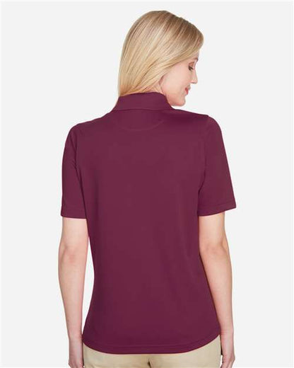 Maroon-model Image
