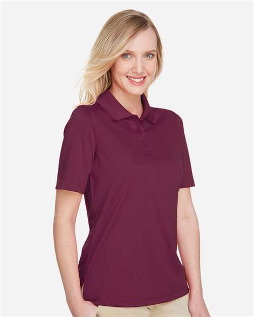 Maroon-model Image