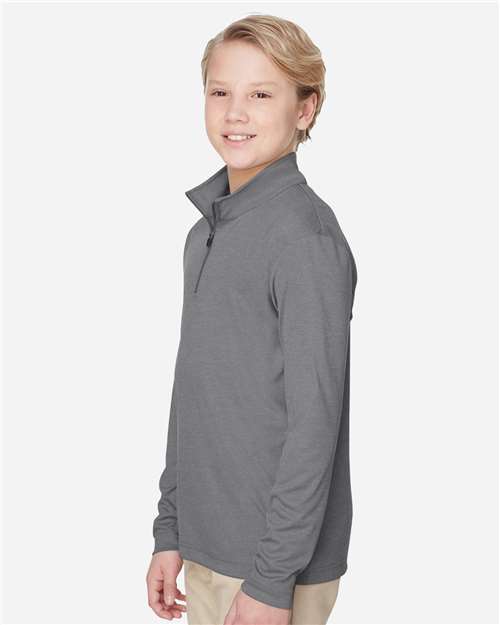 Dark Grey Heather-model Image