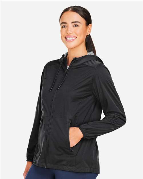 Black Heather-model Image